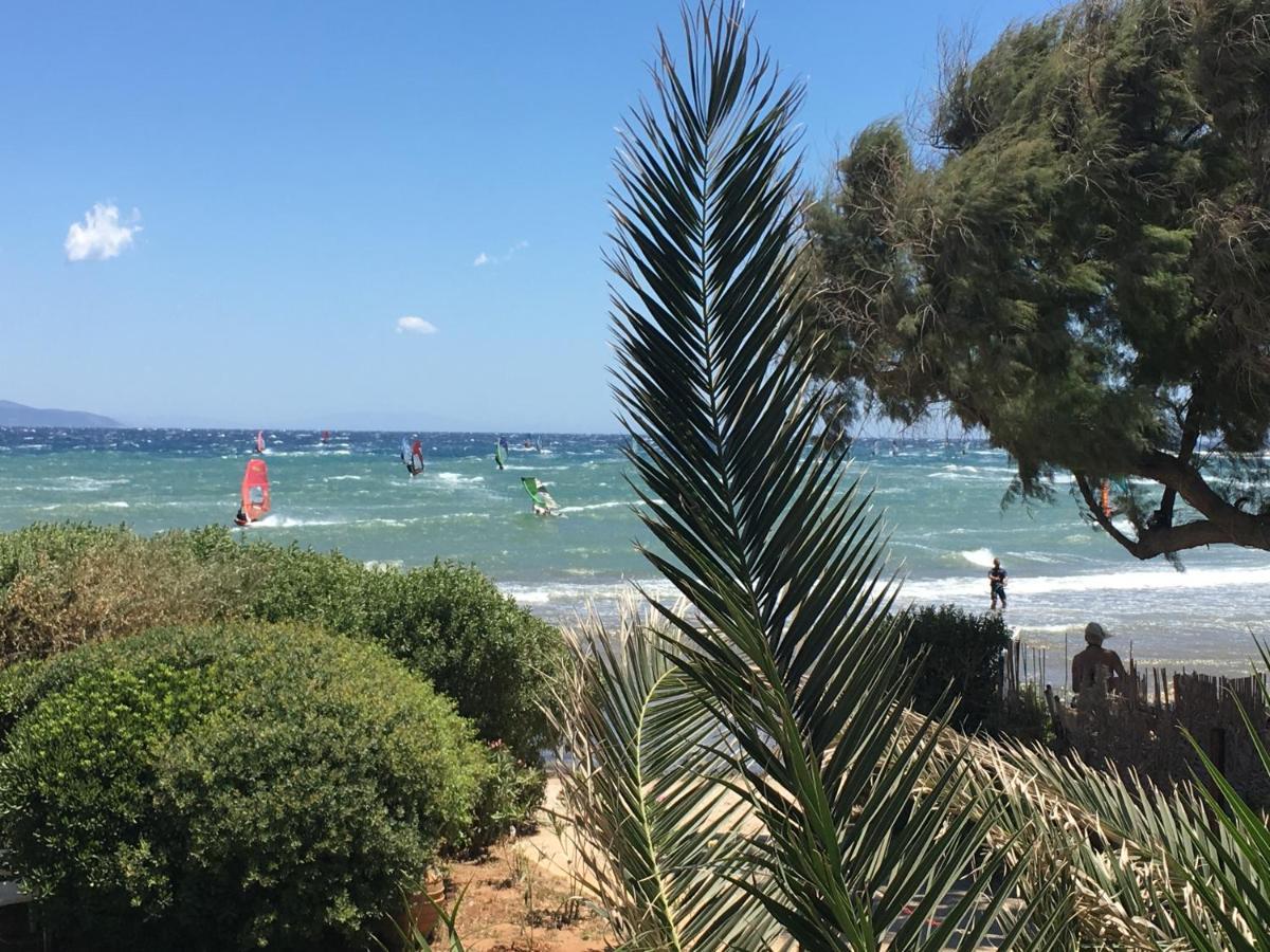 Windsurfing Seaside Apartment Artemida Exterior foto