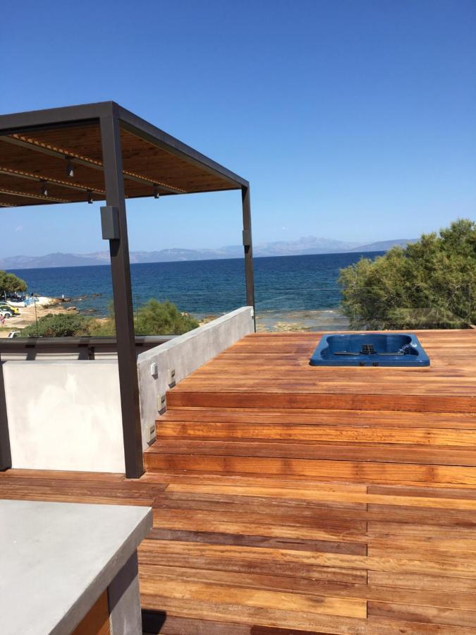 Windsurfing Seaside Apartment Artemida Exterior foto